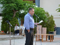 Click for larger image.