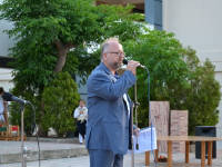 Click for larger image.