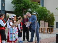 Click for larger image.