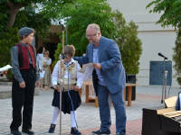 Click for larger image.