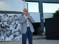 Click for larger image.