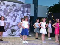 Click for larger image.